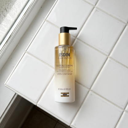 Isdin - Isdinceutics Essential Cleansing