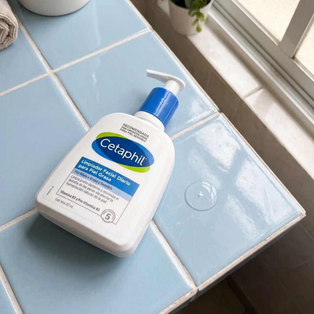 Cetaphil - Limpiador Facial Diario para Piel Grasa