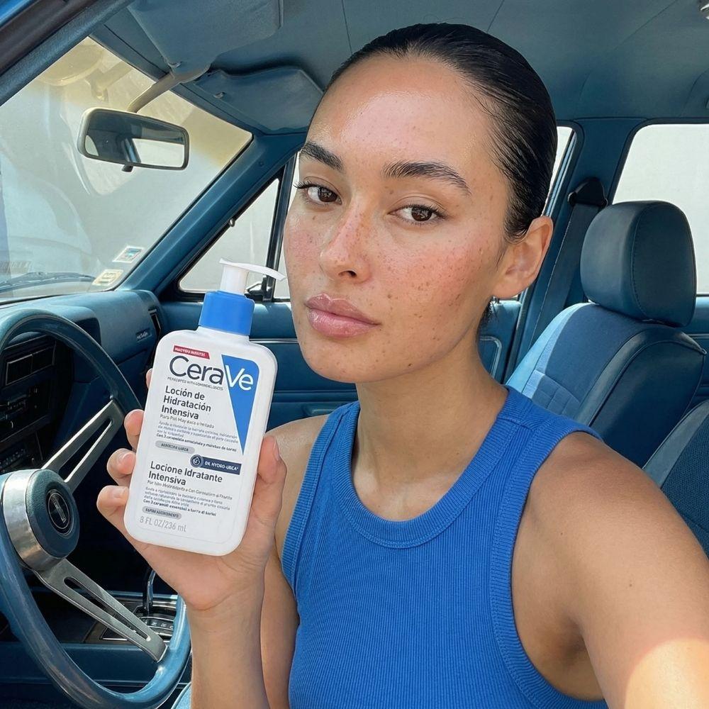 CeraVe - Loción Hidratante Intensiva
