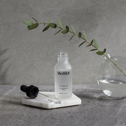 Medik8 - Hydr8 b5