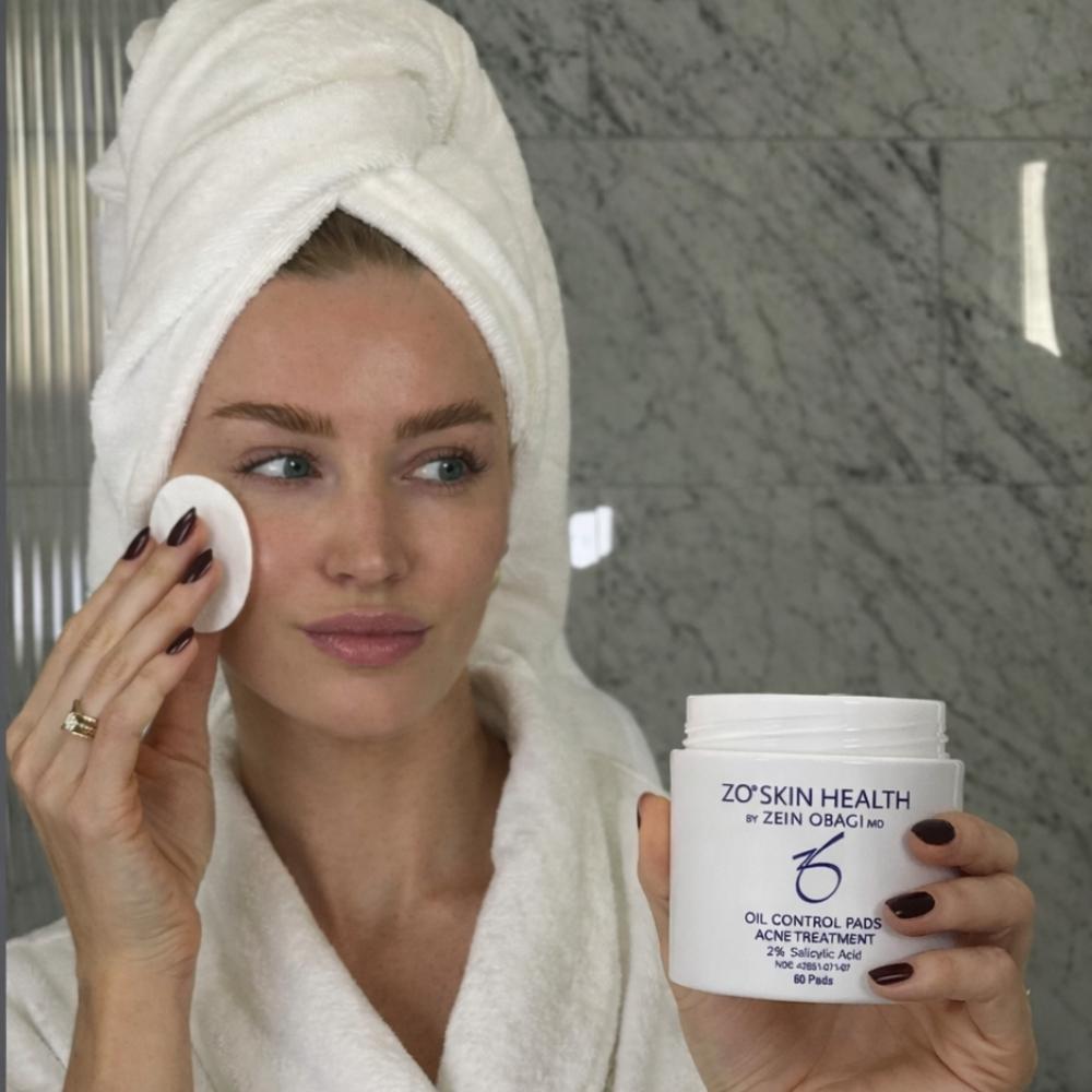 ZO Skin Health - Oil control pads acne treatment