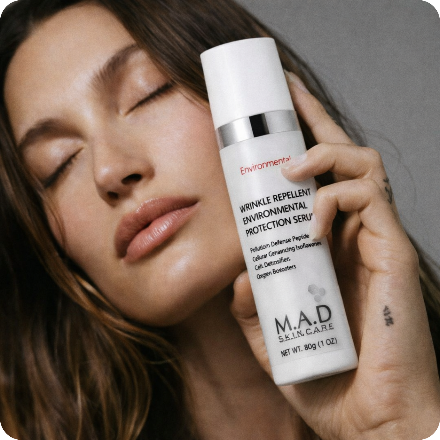 Mad - Wrinkle Repellent